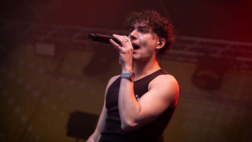 Musiker Rowli mit 23 Jahren überraschend verstorben