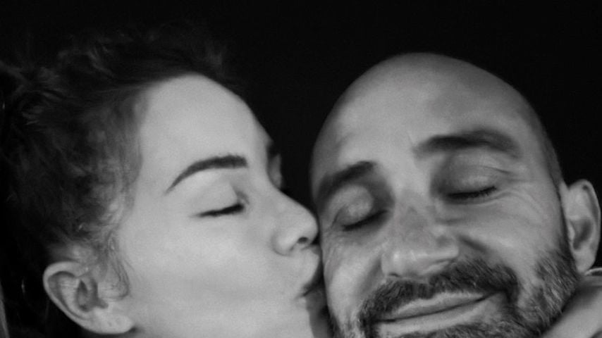 Schauspielerin Roxanne McKee und ihr Partner