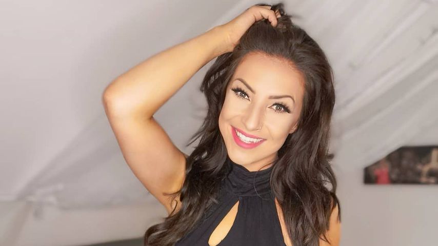 Roxy, bekannt aus "Temptation Island"