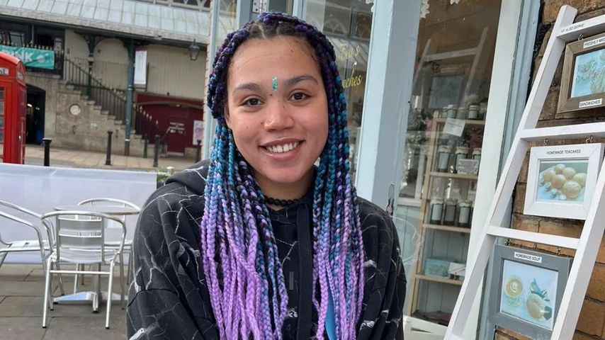 Ruby Barker, Mai 2022