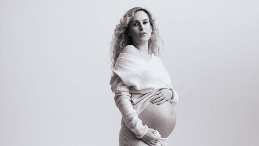 Hochschwanger: Rumer Willis strahlt bei Babybauch-Shooting