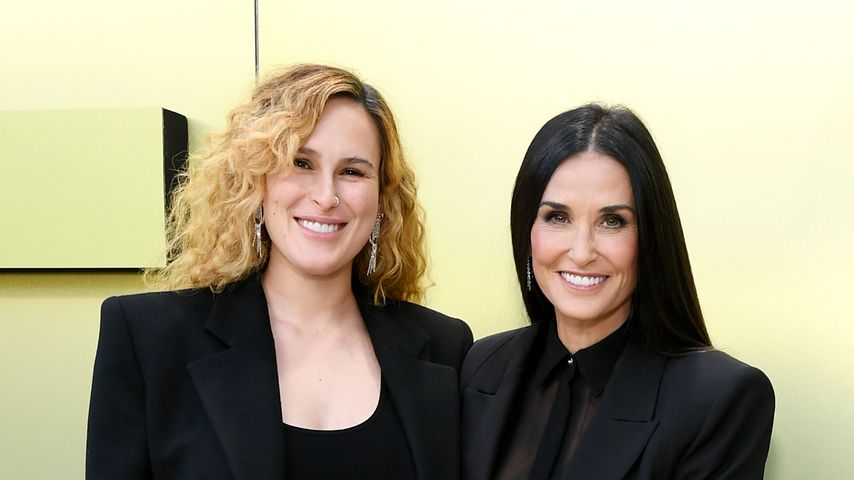 Enge Bindung: Rumer Willis schläft bis heute bei Mama Demi