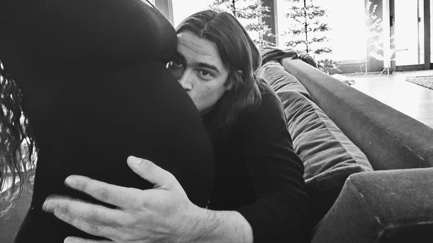 Rumer Willis und ihr Partner Derek Richard Thomas im Dezember 2022