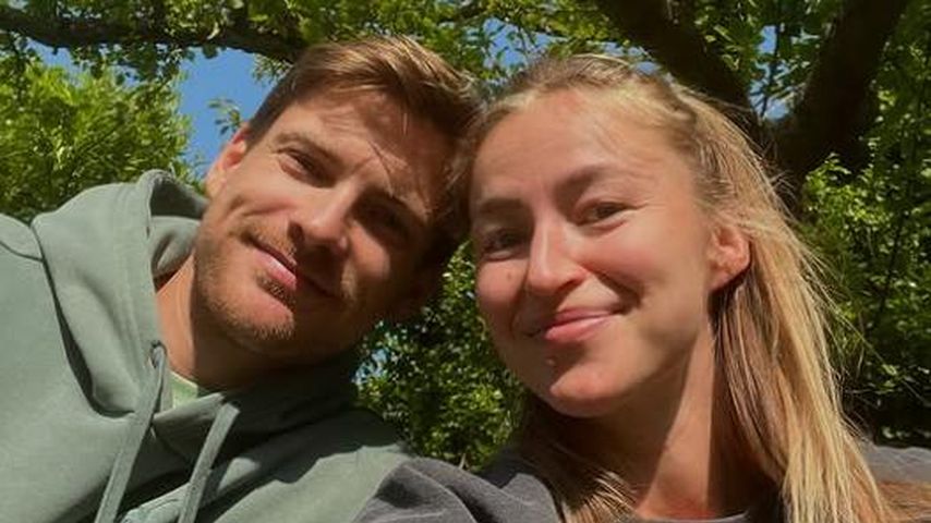 Rune Dahmke und seine Partnerin, 2025