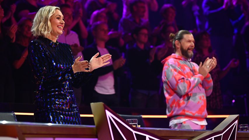 Ruth Moschner und Rea Garvey  bei "The Masked Singer" 2022