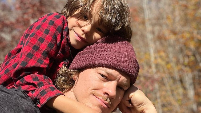 Ryan Dorsey mit seinem Sohn Josey Hollis Dorsey, 2022