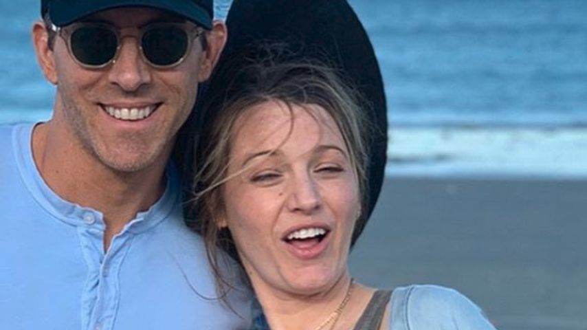 Ryan Reynolds gratuliert Blake Lively mit peinlichen Fotos!