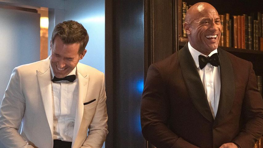 So witzig gratuliert Ryan Reynolds "The Rock" zum Geburtstag