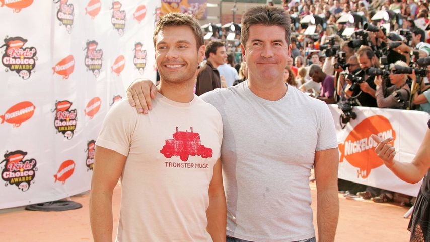 Simon Cowell stichelt gegen TV-Kollegen Ryan Seacrest