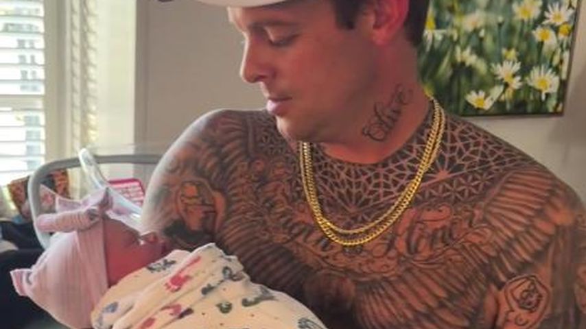 Ein Mädchen! Ryan Shecklers zweites Baby ist auf der Welt