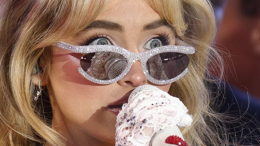 Sabrina Carpenter verfolgte deutsches WM-Drama mit Fernglas