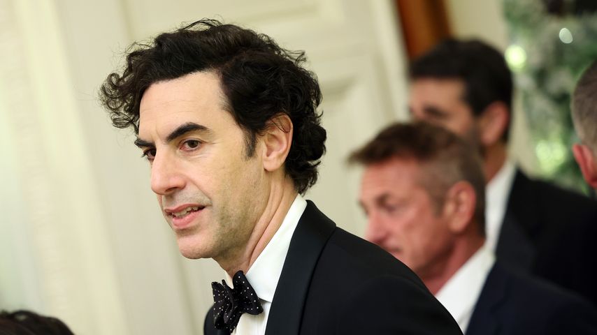 Trennung von Isla: Sacha Baron Cohen ist ohne Ring unterwegs