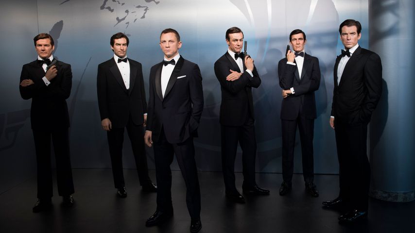 Sämtliche James-Bond-Darsteller als Wachsfiguren im Madame Tussauds in Berlin