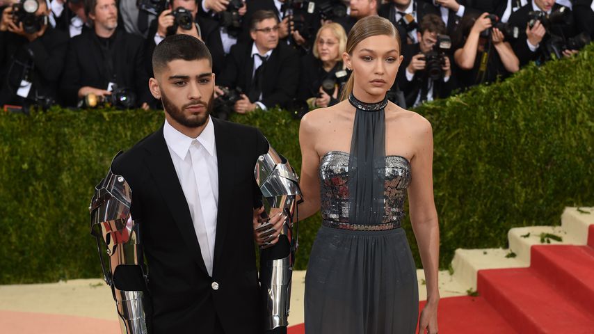 Sänger Zayn Malik und Model Gigi Hadid bei der Met Gala 2016