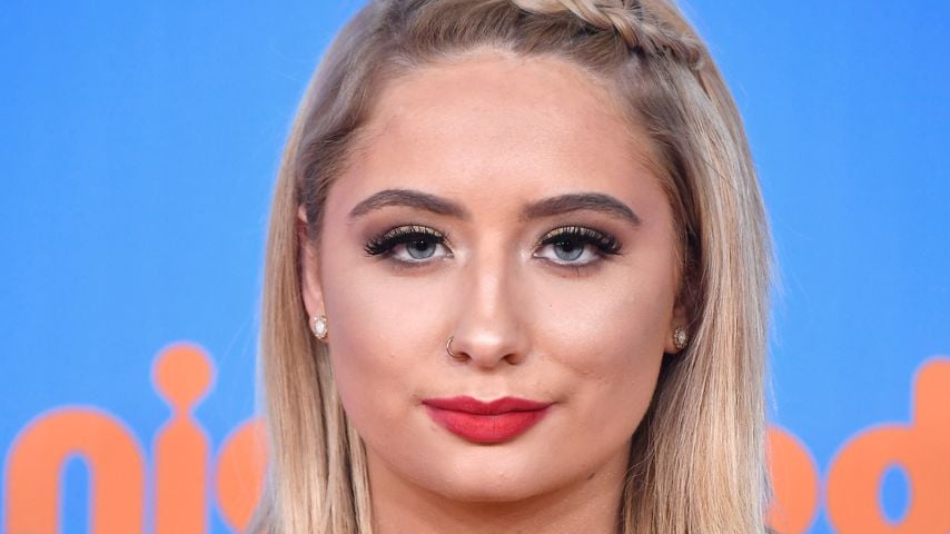 Saffron Barker, Social-Media-Star