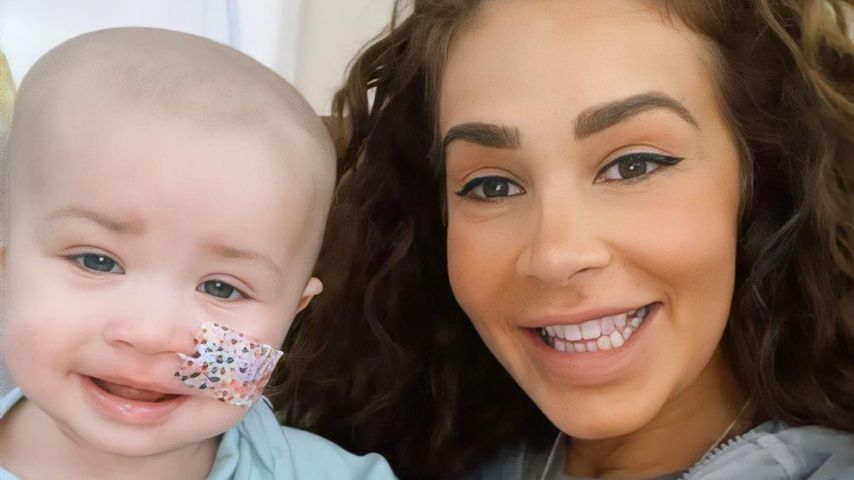 Safiyya Vorajee und ihre Tochter Azaylia Diamond im März 2021