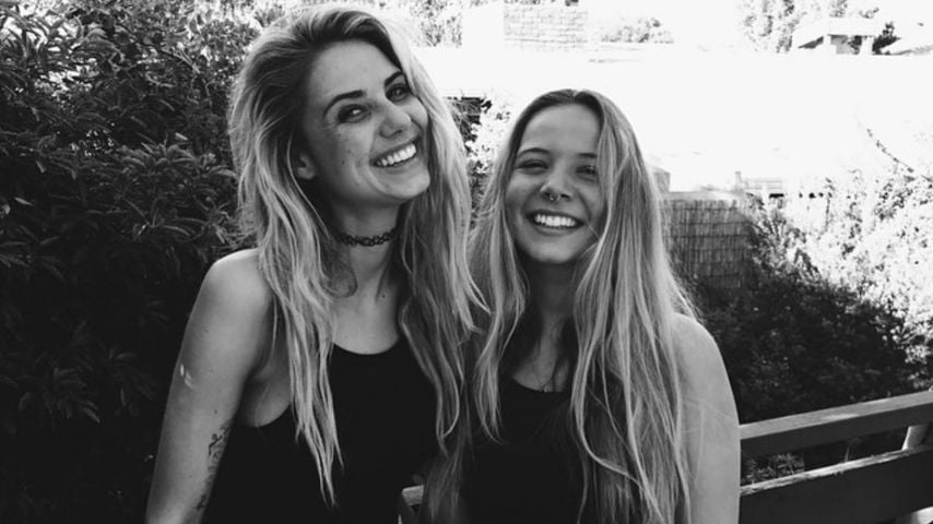 Sahara und Ruby Ray posieren