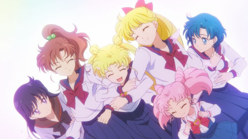 Sailor Moon mit Sailor Chibi Moon und den Inner Senshi