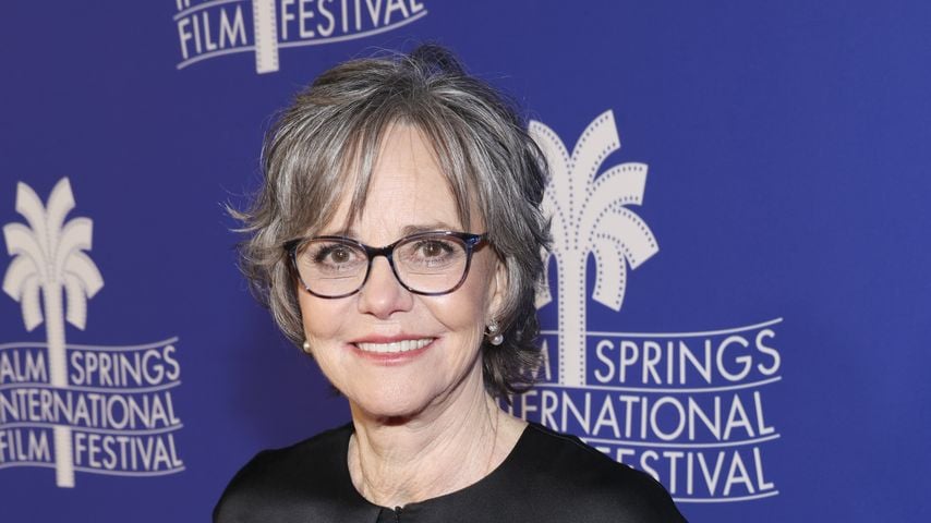 Sally Field spricht über Kindesmissbrauch durch Stiefvater