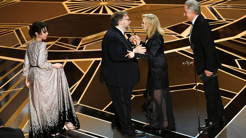Sally Hawkins, Guillermo del Toro, Faye Dunaway und Warren Beatty bei den Oscars 2018