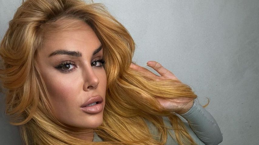 Krasses Umstyling! Samantha Abdul trägt ihre Haare jetzt rot