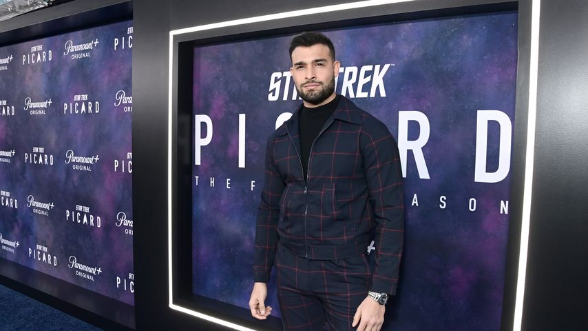 Nach Gerüchten um Britney: Sam Asghari posiert auf Premiere