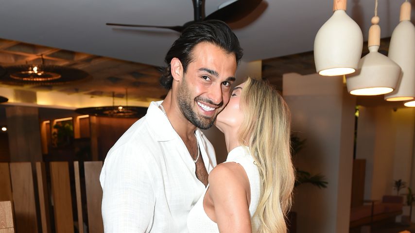 Sam Asghari und Brooke Irvine im April 2025 in Mexiko