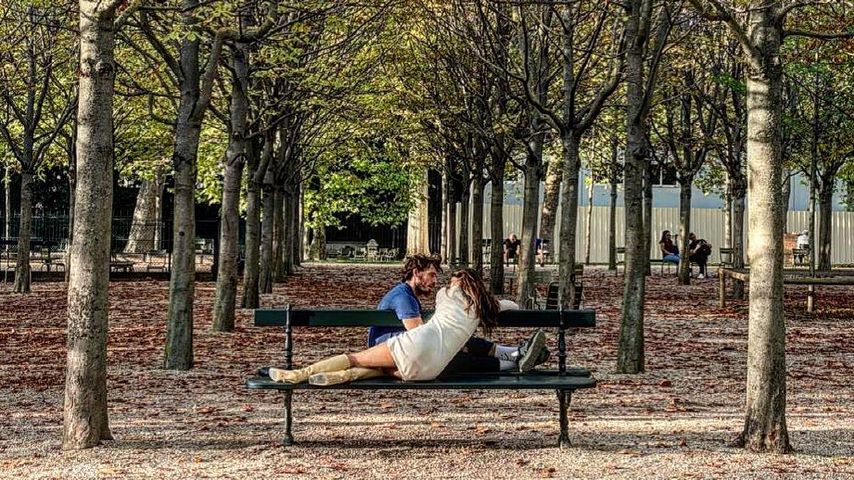 Sam Claflin und Cassie Amato im September 2022