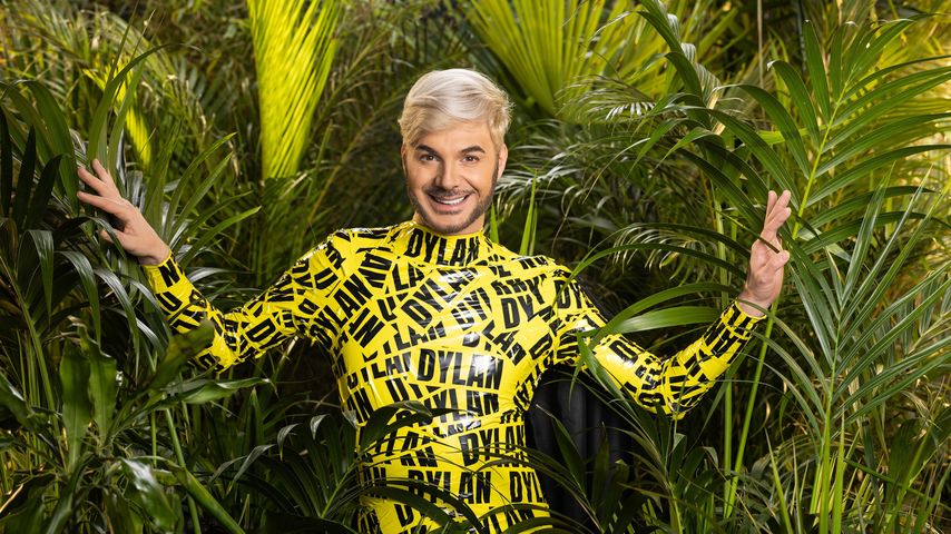 Sneakpeek: Schlange "leckt" Sam Dylan in Dschungelprüfung an