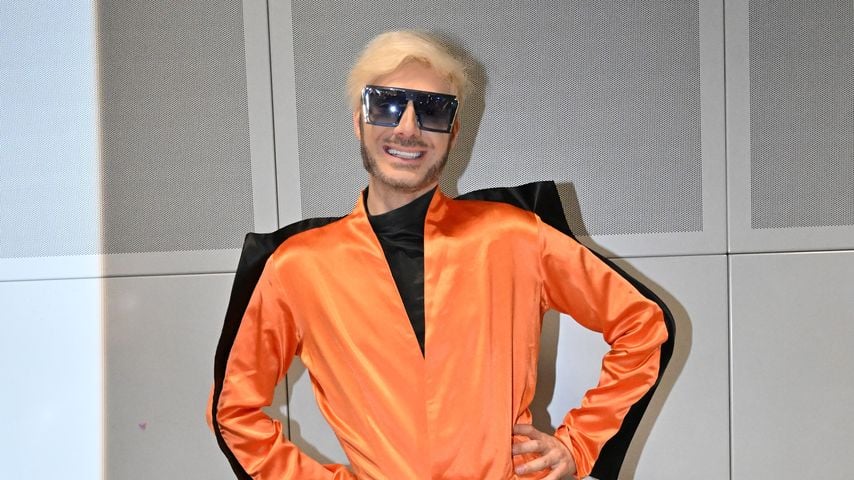 "Nehme auch Centstücke": Sam Dylan singt in Fußgängerzone