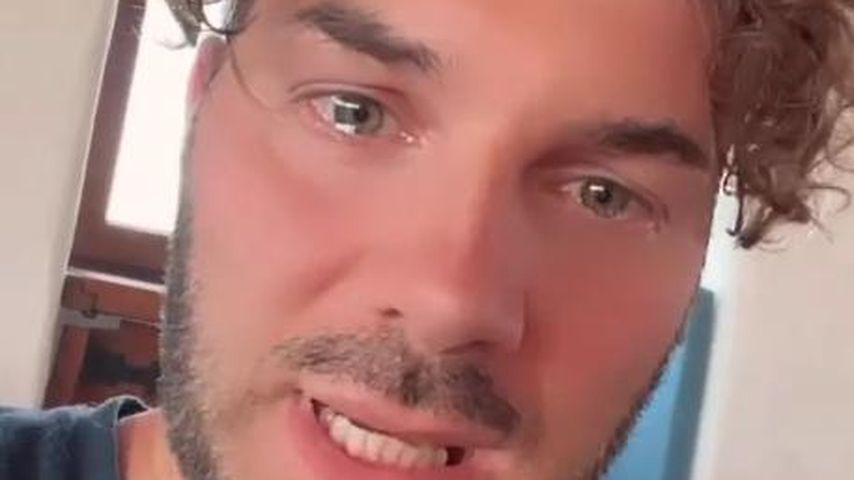Twenty4Tim-Kuss: Sam Dylan meldet sich unter Tränen im Netz