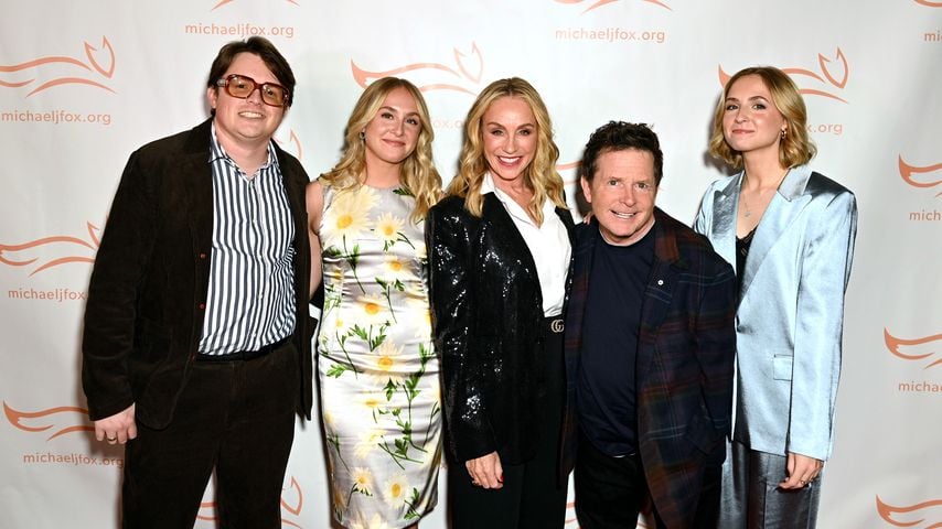 Sam Fox, Aquinnah Fox, Tracy Pollan, Michael J. Fox und Schuyler Fox im November 2023