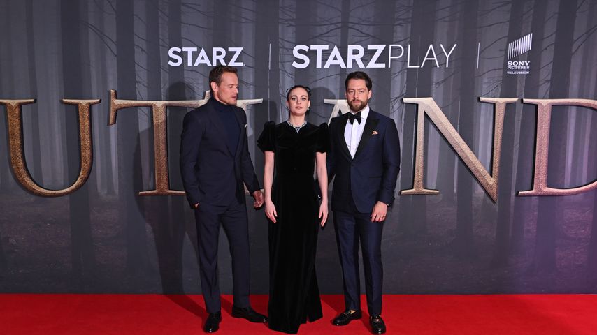 Sam Heughan, Sophie Skelton und Richard Rankin im Februar 2022 in London