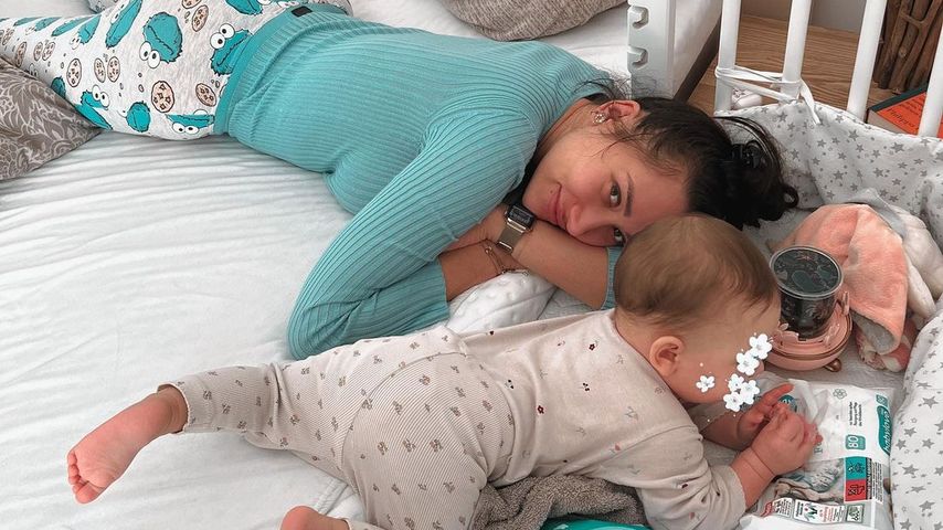 Samira Klampfl mit ihrer Tochter Nova im Januar 2023