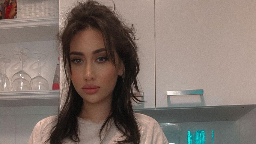 Samira Klampfl in der Küche, 2021