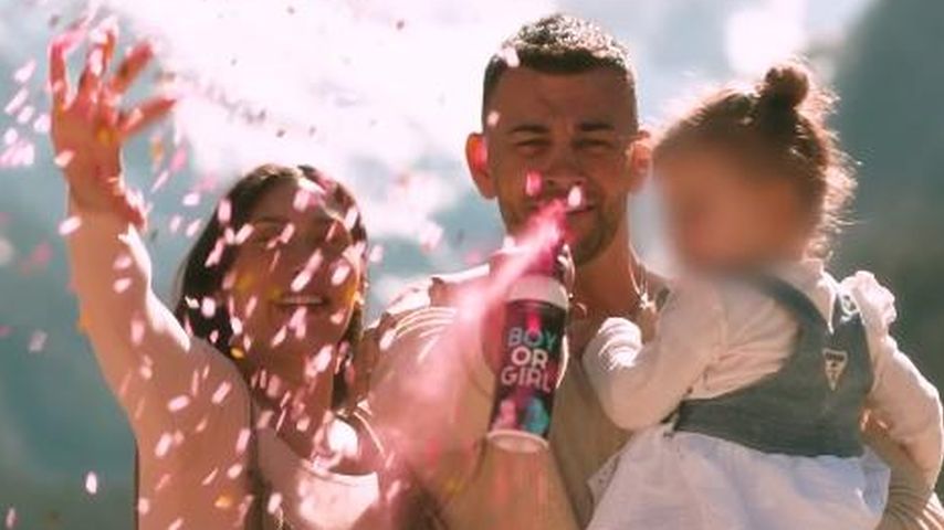 Samira und Serkan Yavuz mit ihrer Tochter Nova