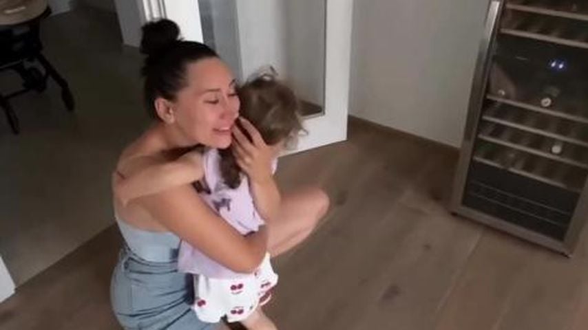 Samira Yavuz mit ihrer Tochter Nova, Juli 2024