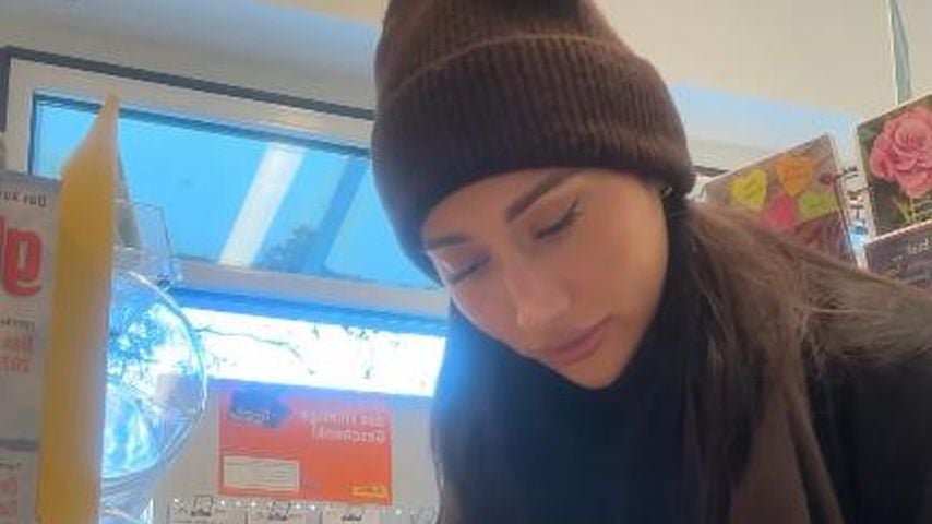 Auf Playboy-Cover: Samira Yavuz gibt ihr erstes Autogramm