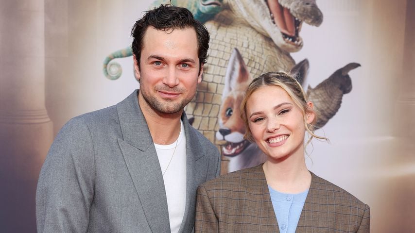 Samuel Schneider und Esther Graf bei der Premiere von "Die Schule der magischen Tiere 4" im Zoo Palast, Berlin