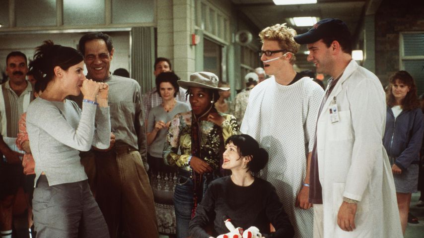 Sandra Bullock, Reni Santoni, Marianne Jean-Baptiste, Alan Tudyk, Mike O'Malley, And Azura Skye Star