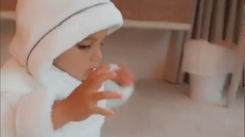 Santiago Enrique Bastón, Sohn von Eva Longoria
