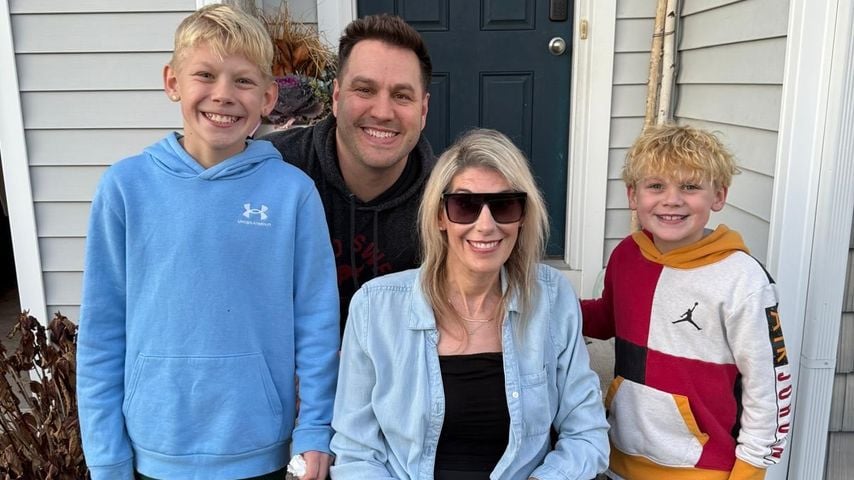 Sara Bennett mit ihrer Familie, November 2025