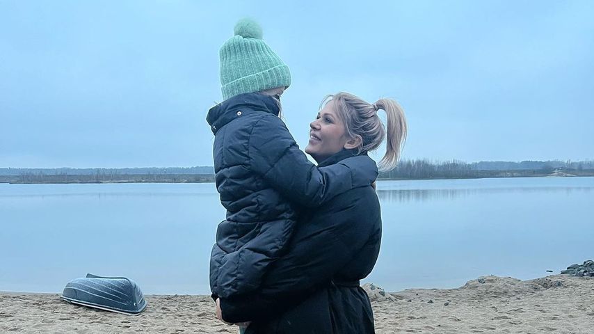Sara Kulka mit ihrer Tochter Matilda, 2022