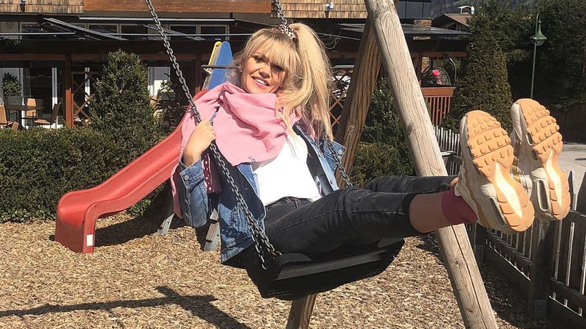 "Stillen auf Schulhof": Sara Kulka wehrt sich gegen Hater!