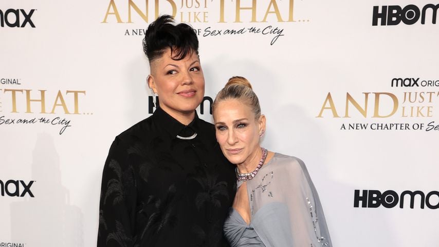 Sara Ramírez und Sarah Jessica Parker bei der Premiere von "And Just Like That"