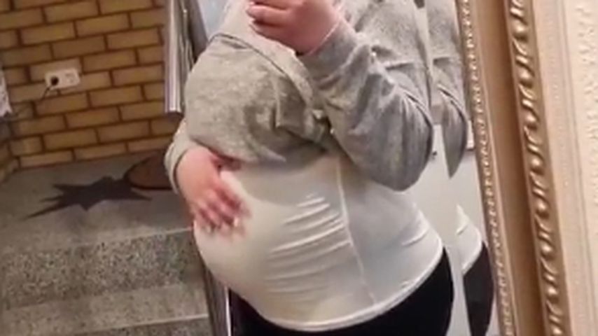 Sarafina Wollny, April 2021