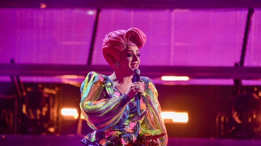 Extra-Showeinlage: "The Voice"-Dragqueen haut Peter um!