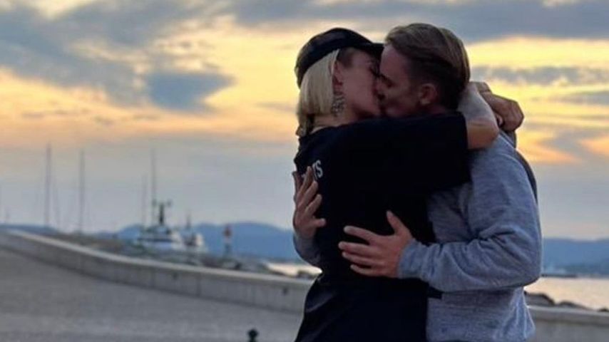 Süße Knutschfotos: Sarah Connor gratuliert ihrem Florian