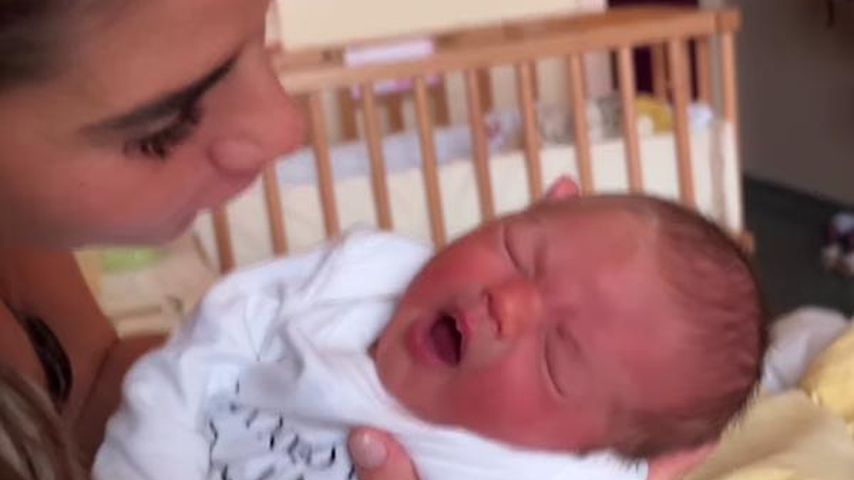 Sarah Engels mit ihrem Baby Solea