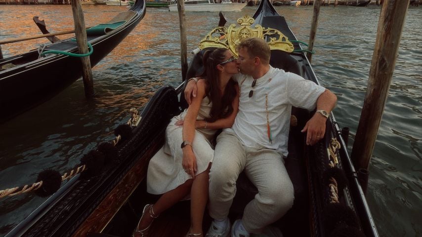 La Dolce Vita: Sarah Engels turtelt mit Julian in Venedig